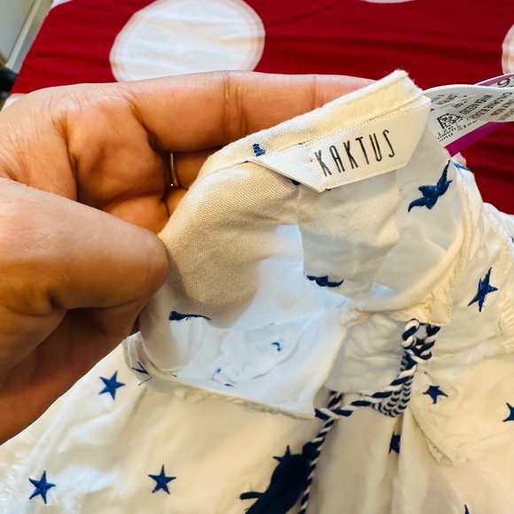 White and blue blouse woman size small - Picture 4 of 6